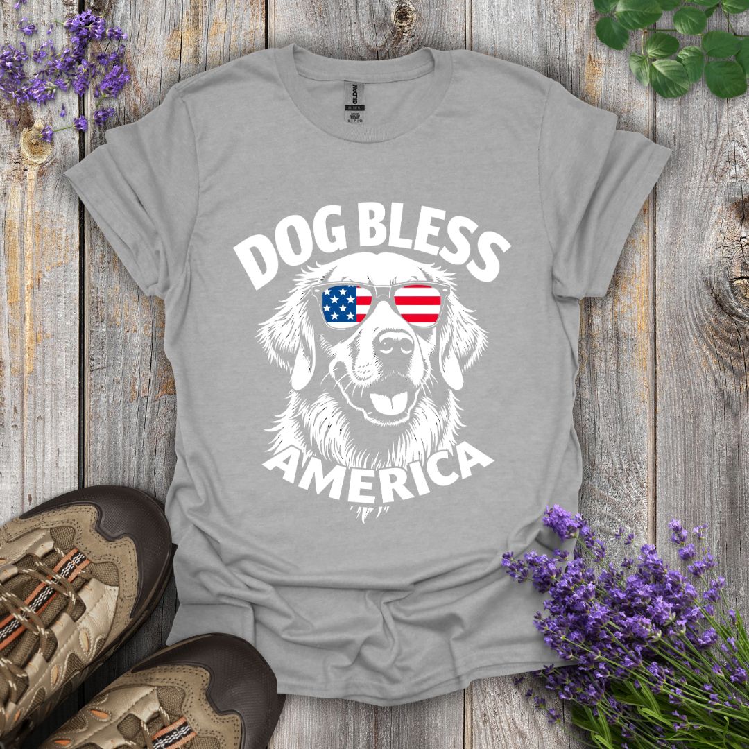 Dog Bless America (Golden Retriever) T-Shirt